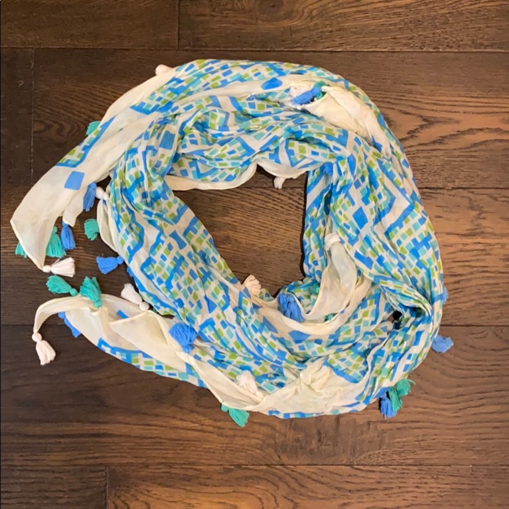 Vera Bradley Tassel Scarf